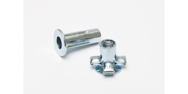 EXPANDING RIVETS NUT
